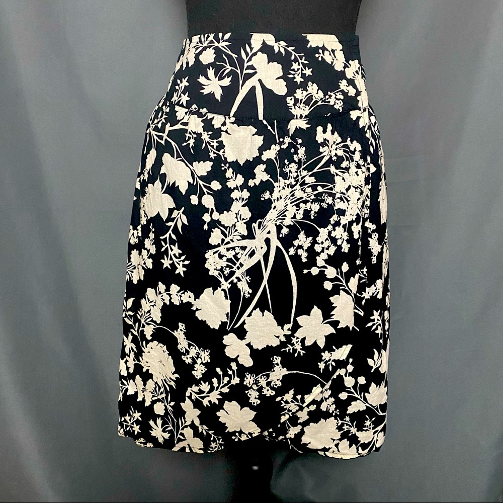 Newport News Reversible Wrap Skirt w/snap close 4
